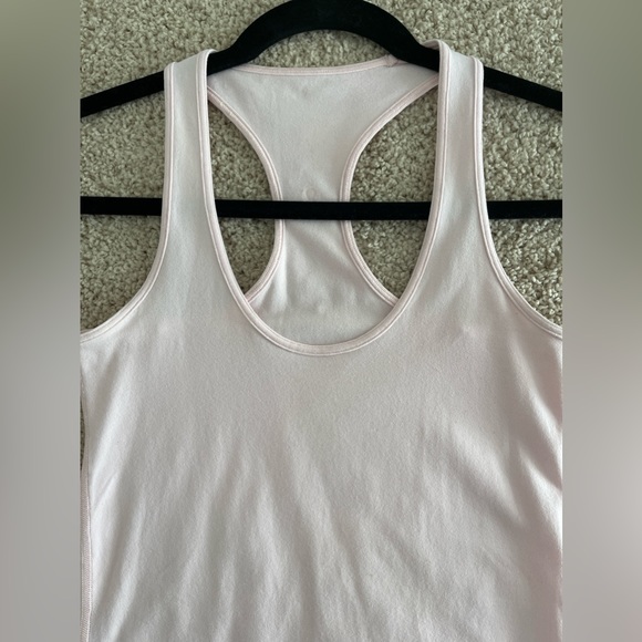 Women's Lululemon Tank - Size 6, Light Pink - Picture 3 of 4